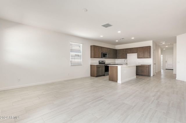 23975 W YAVAPAI Street, Buckeye, AZ 85326