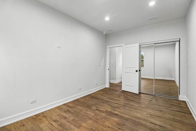 3804 W Ohio Street, Chicago, IL 60624
