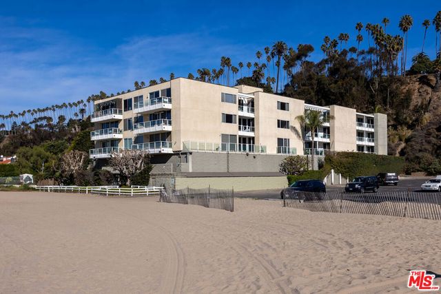 723 Palisades Beach Road 211, Santa Monica, CA 90402