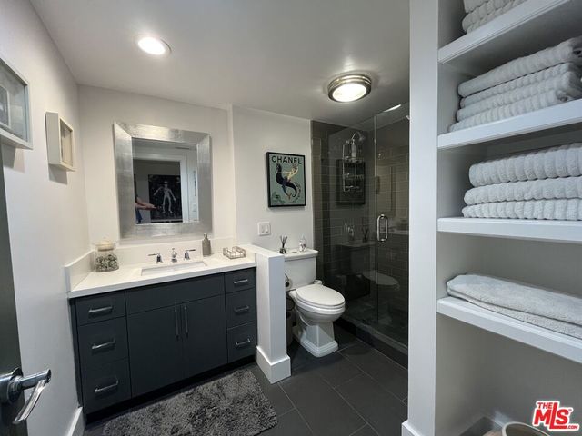 723 Palisades Beach Road 211, Santa Monica, CA 90402