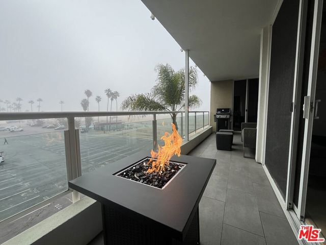 723 Palisades Beach Road 211, Santa Monica, CA 90402