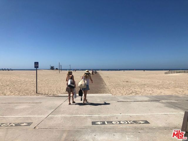 723 Palisades Beach Road 211, Santa Monica, CA 90402