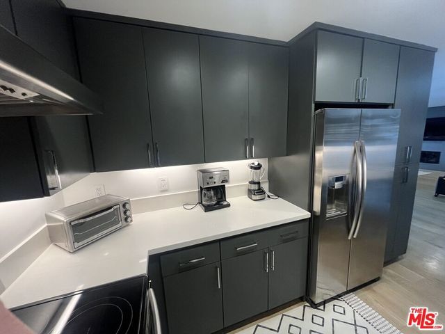 723 Palisades Beach Road 211, Santa Monica, CA 90402