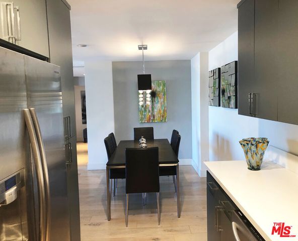 723 Palisades Beach Road 211, Santa Monica, CA 90402