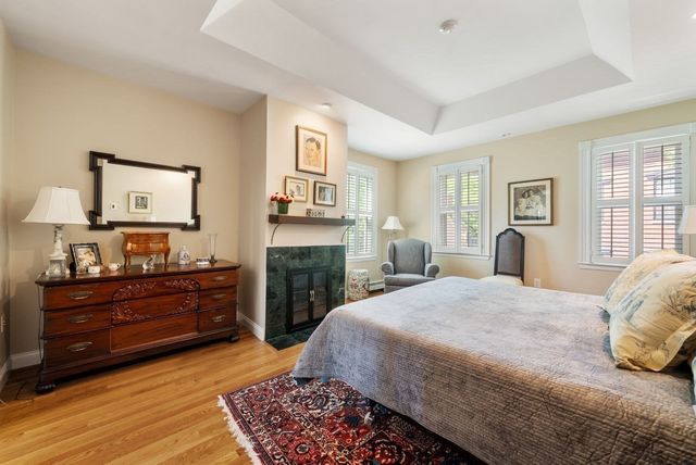 51 Chestnut Street, Boston, MA 02129