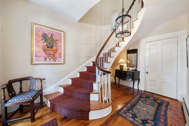 51 Chestnut Street, Boston, MA 02129