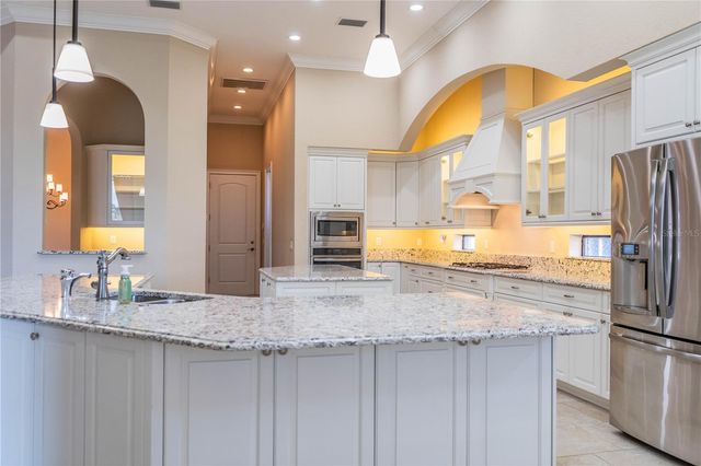 2968 SANCTUARY CIRCLE, Lakeland, FL 33803