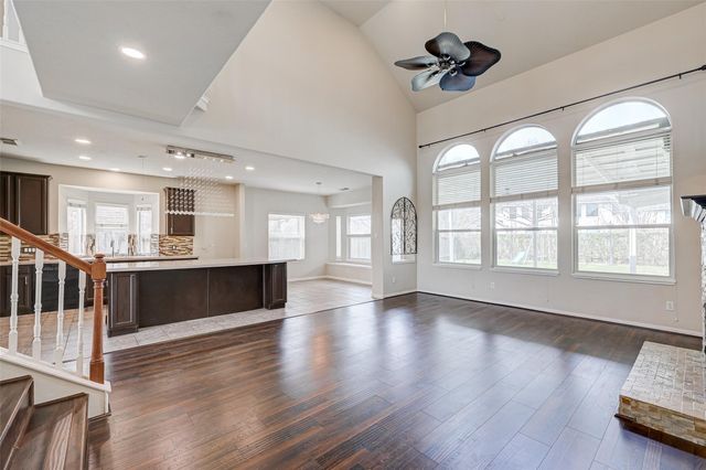 11205 Sunlit Bay Drive, Pearland, TX 77584