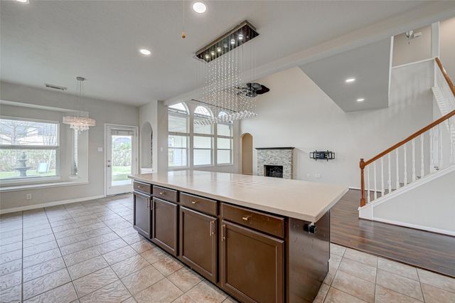 11205 Sunlit Bay Drive, Pearland, TX 77584