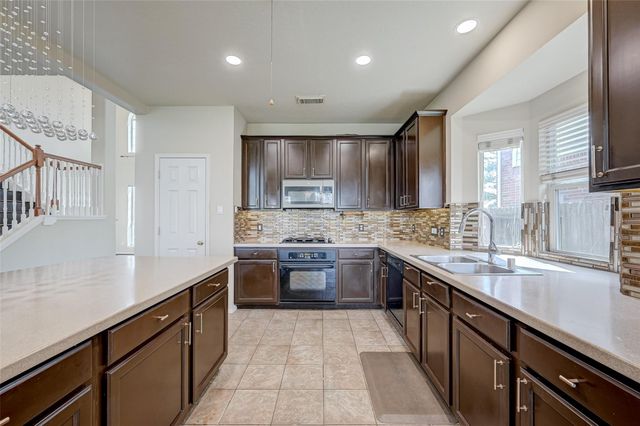 11205 Sunlit Bay Drive, Pearland, TX 77584