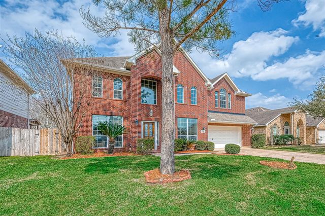11205 Sunlit Bay Drive, Pearland, TX 77584