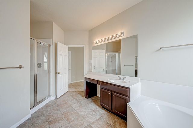 11205 Sunlit Bay Drive, Pearland, TX 77584