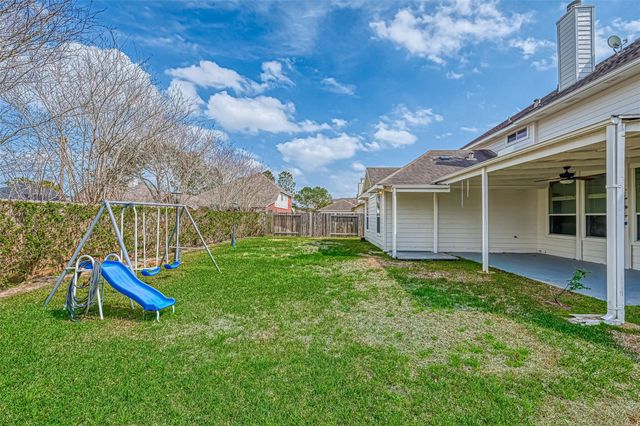 11205 Sunlit Bay Drive, Pearland, TX 77584