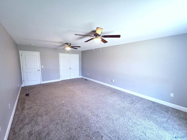 13617 New Cut Road, Athens, AL 35611