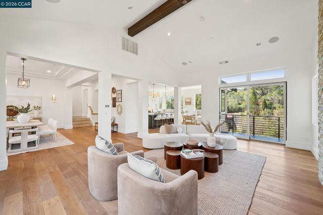 120 Arbor View Ln, Lafayette, CA 94549