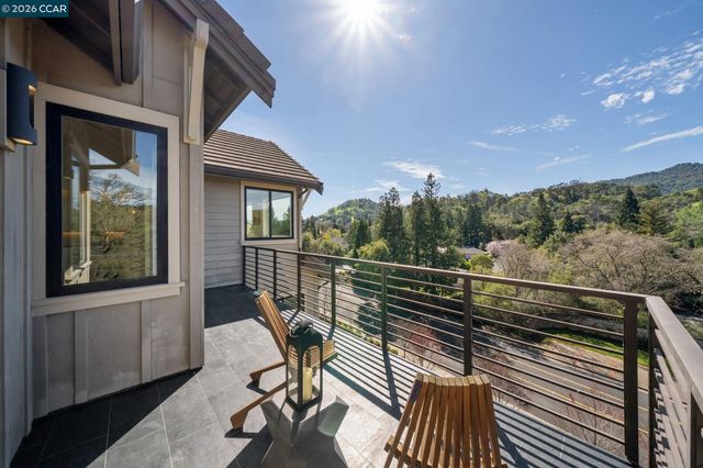 120 Arbor View Ln, Lafayette, CA 94549