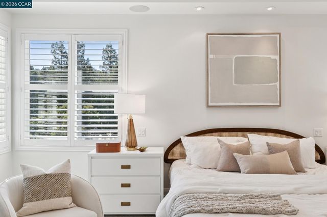 120 Arbor View Ln, Lafayette, CA 94549