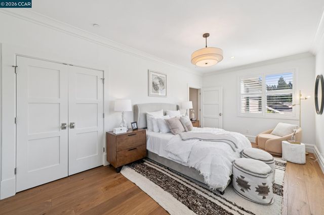 120 Arbor View Ln, Lafayette, CA 94549