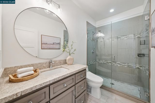 120 Arbor View Ln, Lafayette, CA 94549