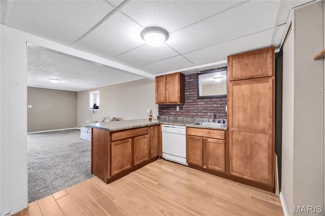 224 W 17th Street, Hermann, MO 65041