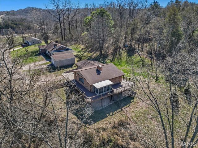 224 W 17th Street, Hermann, MO 65041