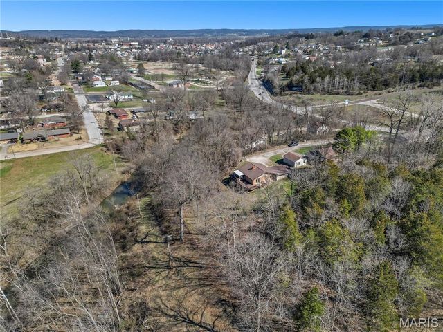 224 W 17th Street, Hermann, MO 65041