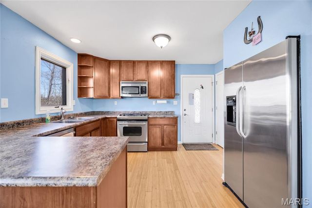 224 W 17th Street, Hermann, MO 65041