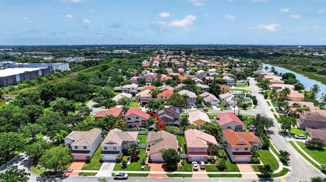 327 SW 191st Terrace, Pembroke Pines, FL 33029