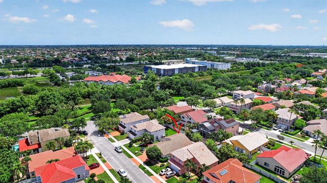 327 SW 191st Terrace, Pembroke Pines, FL 33029
