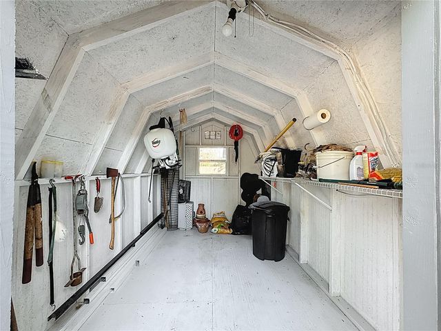 1822 LAUREL OAK DRIVE, Valrico, FL 33596