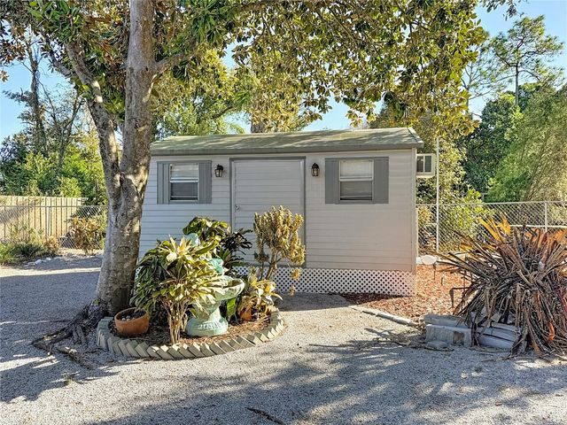 1822 LAUREL OAK DRIVE, Valrico, FL 33596