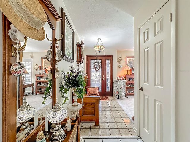 1822 LAUREL OAK DRIVE, Valrico, FL 33596