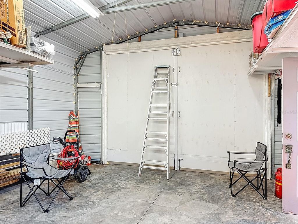 Image 58 of property listing at 1822 LAUREL OAK DRIVE, Valrico, FL 33596