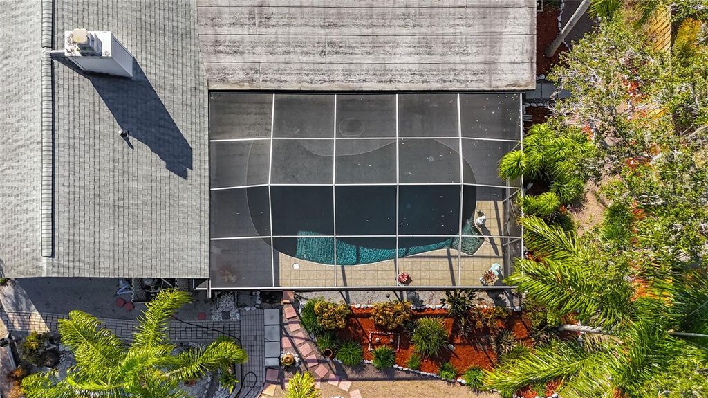 Image 63 of property listing at 1822 LAUREL OAK DRIVE, Valrico, FL 33596