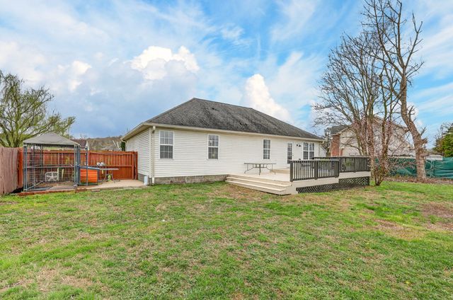 123 Sara Cir, Lebanon, TN 37090