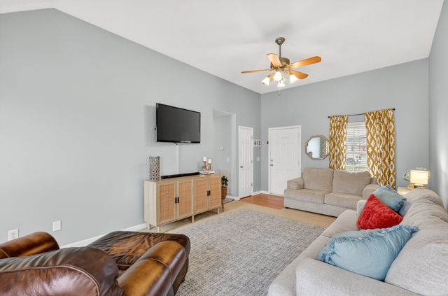 123 Sara Cir, Lebanon, TN 37090