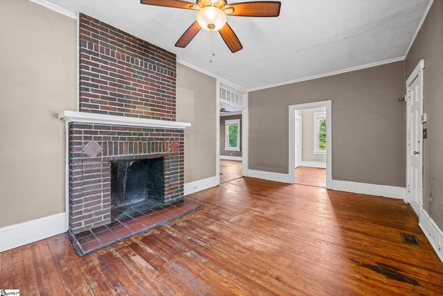 121 Ebaugh Avenue, Greenville, SC 29607