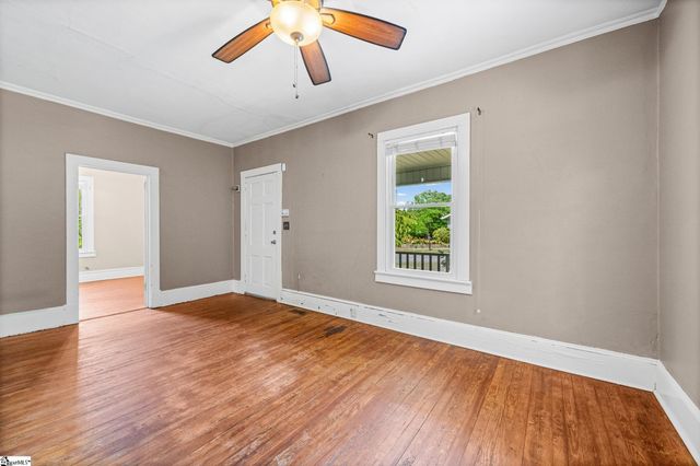 121 Ebaugh Avenue, Greenville, SC 29607