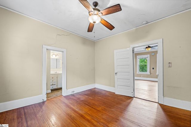 121 Ebaugh Avenue, Greenville, SC 29607