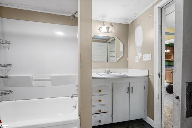 121 Ebaugh Avenue, Greenville, SC 29607