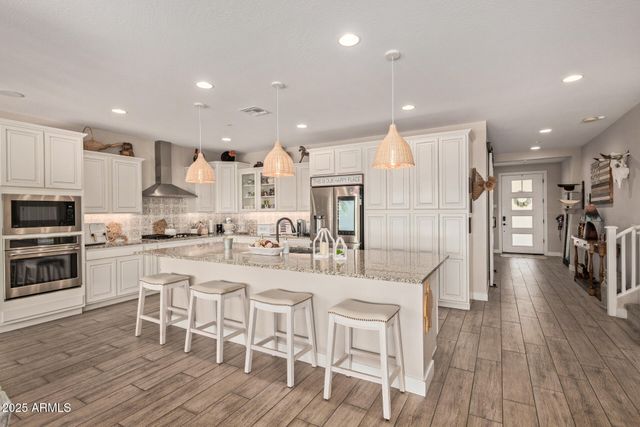 1657 S HENRY Lane, Gilbert, AZ 85295