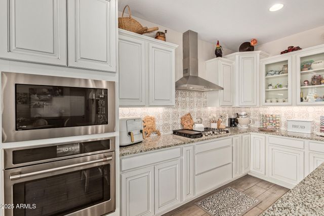 1657 S HENRY Lane, Gilbert, AZ 85295