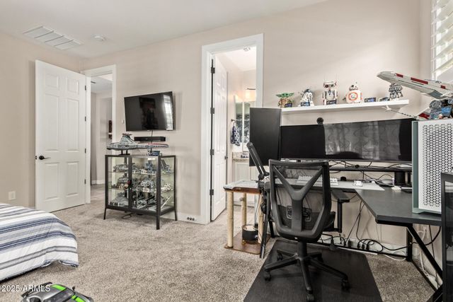 1657 S HENRY Lane, Gilbert, AZ 85295