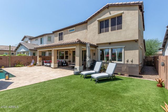 1657 S HENRY Lane, Gilbert, AZ 85295