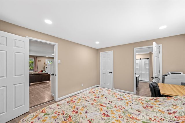 1 Detroit Avenue, Asheville, NC 28806