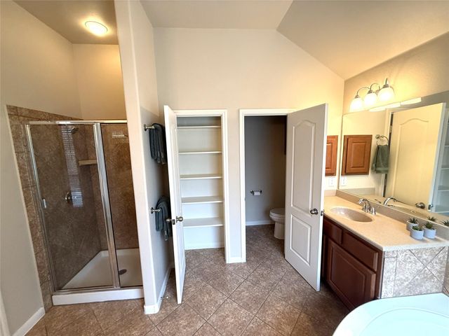 608 Pebblestone Walk DR, Cedar Park, TX 78613