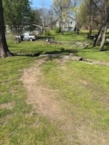 1011 Maple St, W, Fayetteville, TN 37334