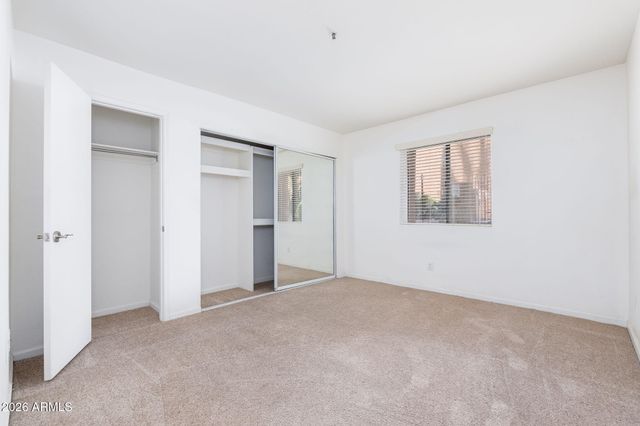 4704 E Paradise Village Parkway 106, Phoenix, AZ 85032