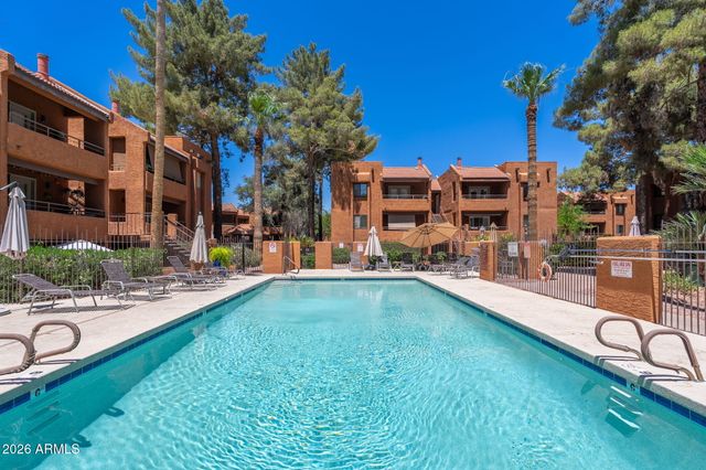 4704 E Paradise Village Parkway 106, Phoenix, AZ 85032