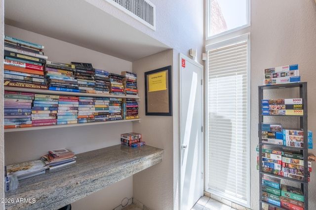 4704 E Paradise Village Parkway 106, Phoenix, AZ 85032